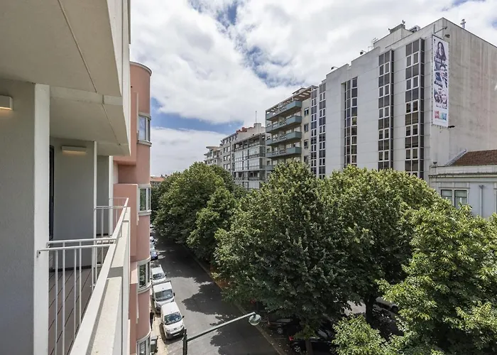 Apartment Casal Ribeiro 28 *
